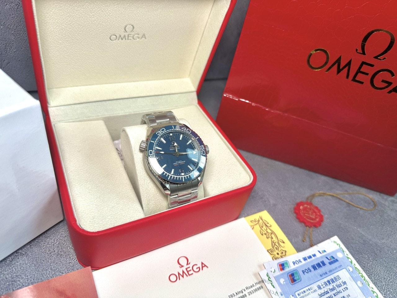 오메가 씨마스터 43.5mm 플래닛오션 600M 블루다이얼