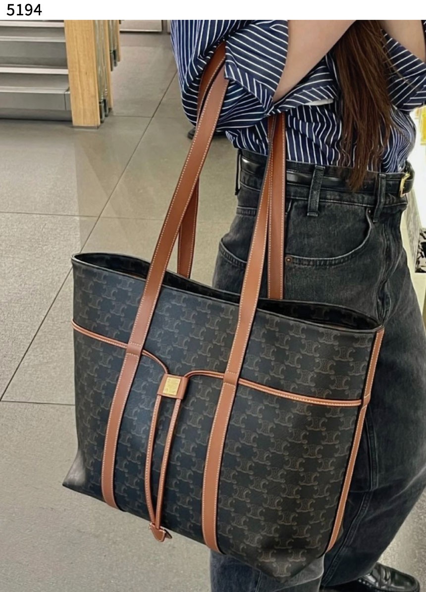 #셀린느 [CELINE] 수입프리미엄급 드로우스트링 카바스백 신상 입고💢 