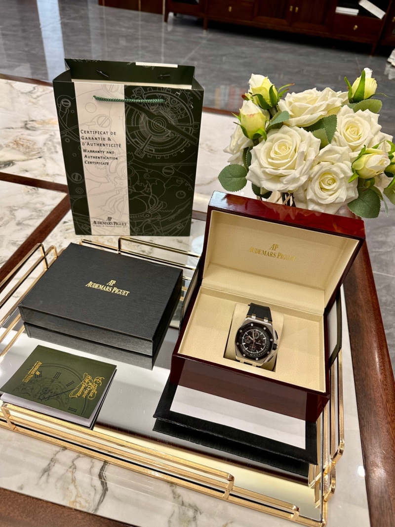 오데마피게 로얄오크 오프쇼어 크로노그래프 45mm  