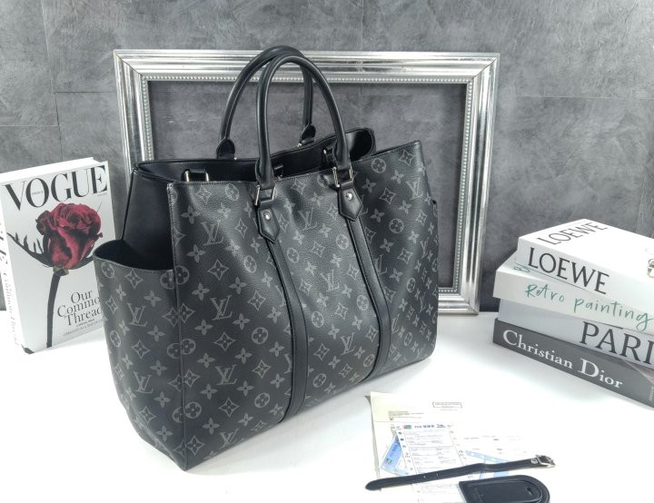 루이비통 M46451 삭 플라 24H view 7