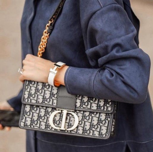 디올 (D*or) 30 몽테뉴 숄더백