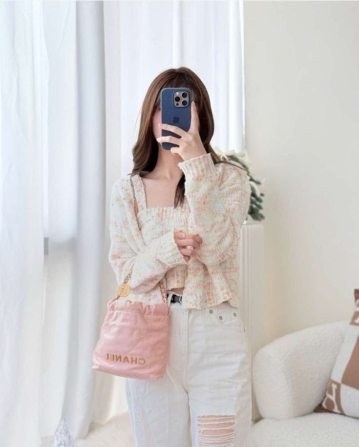 샤넬 22백 미니 핑크 view 3