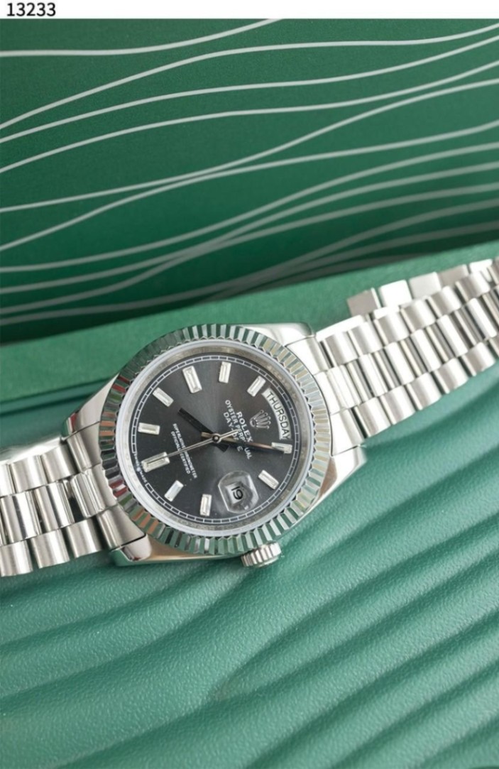 로렉스 [Rolex] 데이데이트 브라이트 블랙 view 5