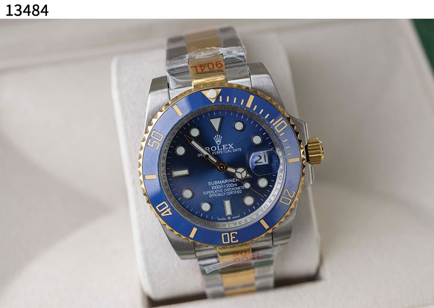 로렉스 [Rolex] 서브마리너 데이트 로얄 블루 오이스터 view 2